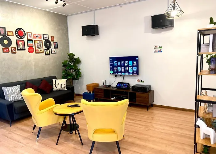 Comfy 3-Bedrooms With Family Karaoke Max-10Pax