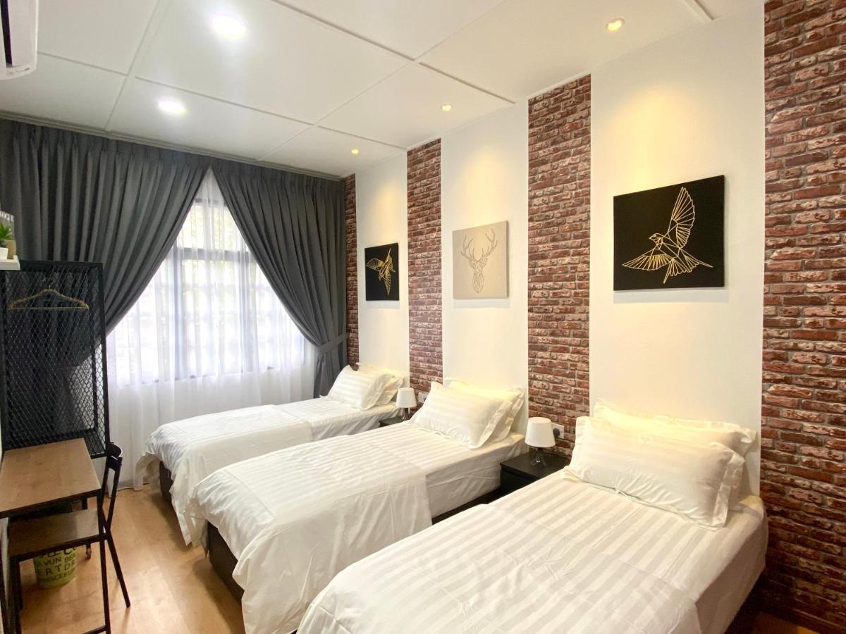 Pangsapuri Comfy 3-bedrooms With Family Karaoke Max-10pax *