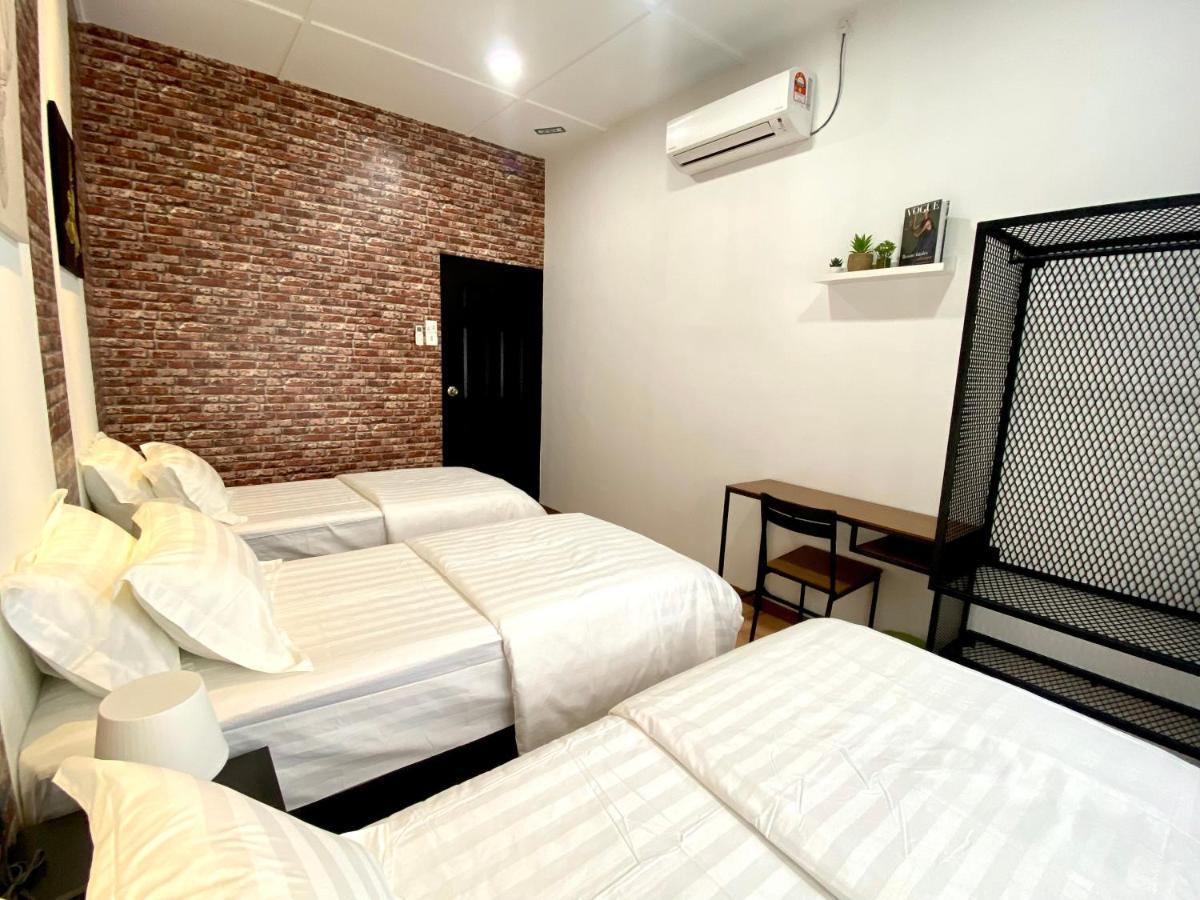 Pangsapuri Comfy 3-bedrooms With Family Karaoke Max-10pax *