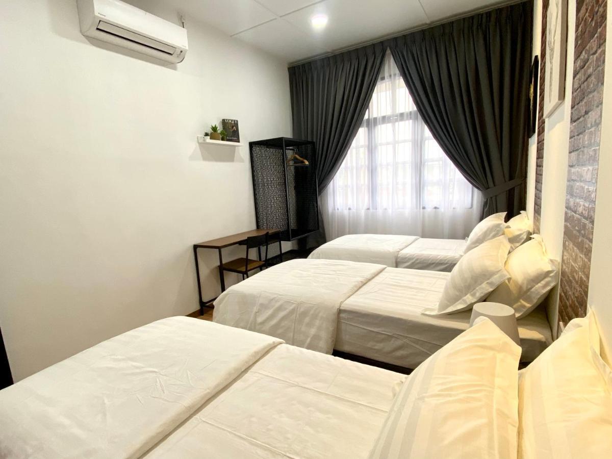 Comfy 3-bedrooms With Family Karaoke Max-10pax * Ipoh